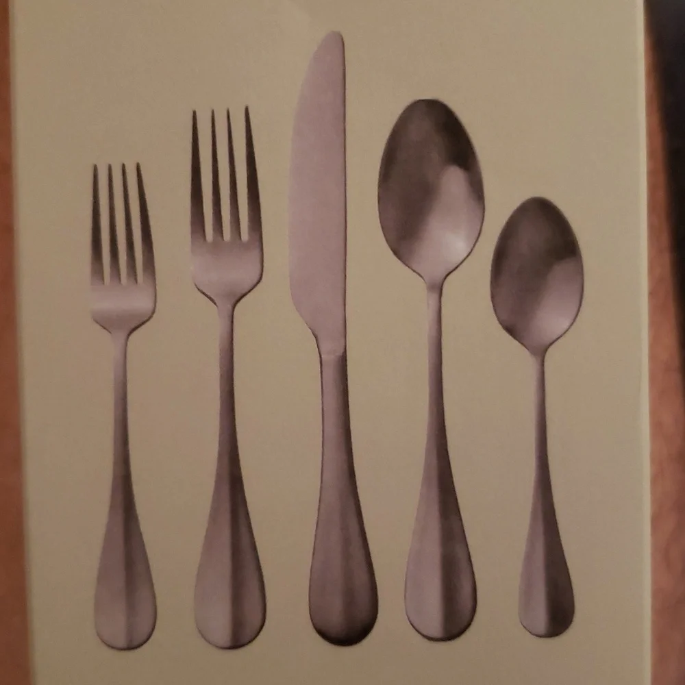 💥BUY 2 GET 1 FREE WEST ELM COVE FLATWARE SET, VINTAGE, RETAIL $49.50